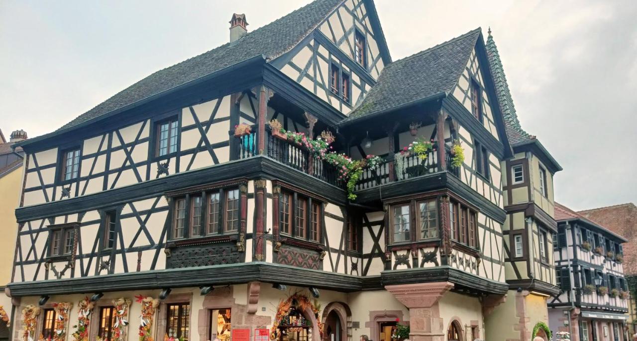 Un Balcon Sur Les Toits Apartment Beblenheim Exterior photo
